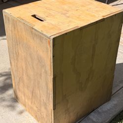 Free wooden Jump Box