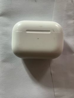 AirPods Case (JUST THE CASE ALONE)
