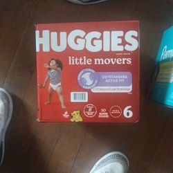 Huggies 