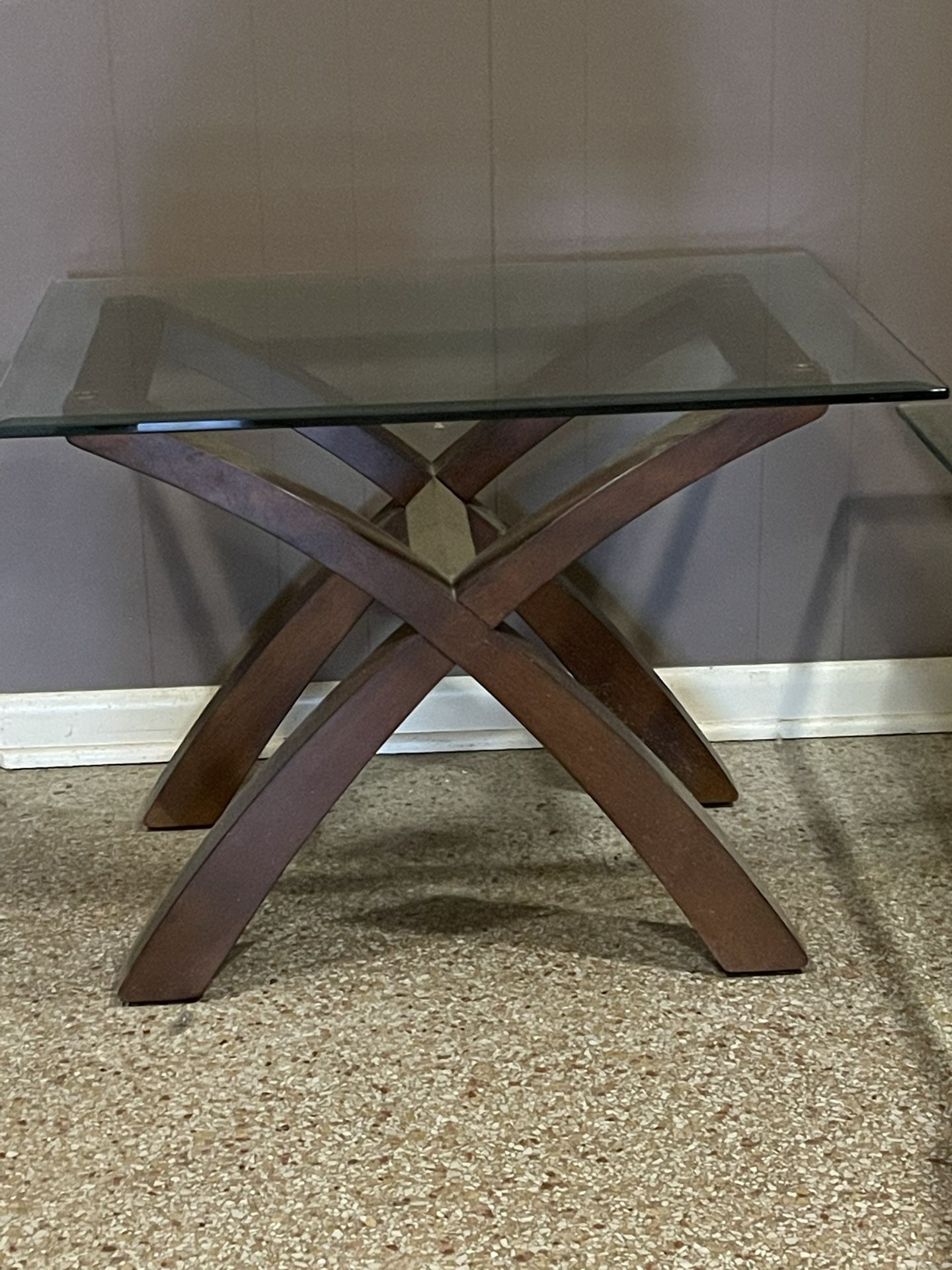 Large Coffee Table & 2 Matching End Tables. EXCELLENT CONDITION …. OR BEST OFFER!!