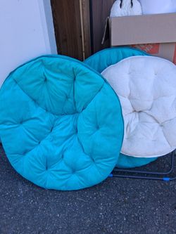 Folding Saucer Chair with Cushion