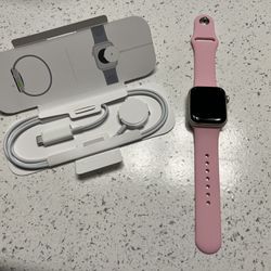 Apple Watch SE 40mm (2nd Generation)