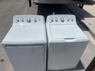Ge washer & dryer set
