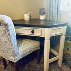 Must Go 2Day Farm Wood Corner Wood Desk $70OBO 