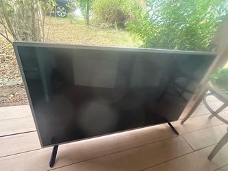 LG flatscreen TV