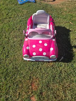 Minnie Mouse Kids Ride-On Electric Car