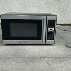 Black And Decker Small Microwave