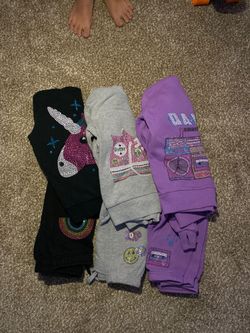 3 sets Cute Girls SweatOutfits S- Size 5