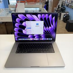 MacBook Pro 16inch M1 Max /32Gb Ram/512ssd with Final Cut Pro & Logic Pro X