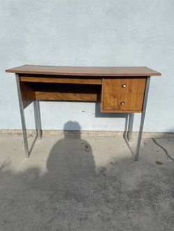 Cute Vintage Metal Frame Desk with Cubby