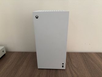 xbox series x white