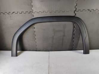 2019 2020 2021 2022 2023 2024 2025 GMC SIERRA 1500  left driver side fender flare oem.