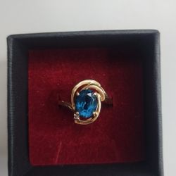 14k Ring With Blue Gem And Diamond