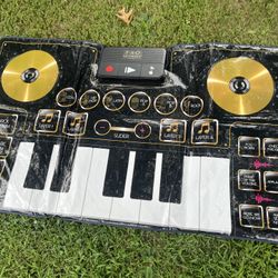 Kids Piano Mat: FAO Schwarz Giant Electronic DJ Mixer Mat with Piano Keyboard & Scratch Pads