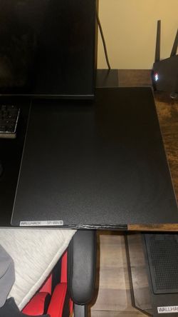 Large Wallhack Glass Mouse Pad