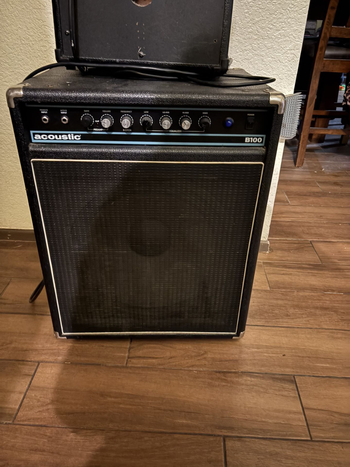Bass amp