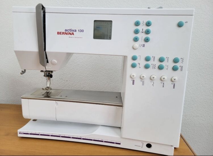 Bernina Sewing Machine & Accessories for Sale in North Las Vegas, NV