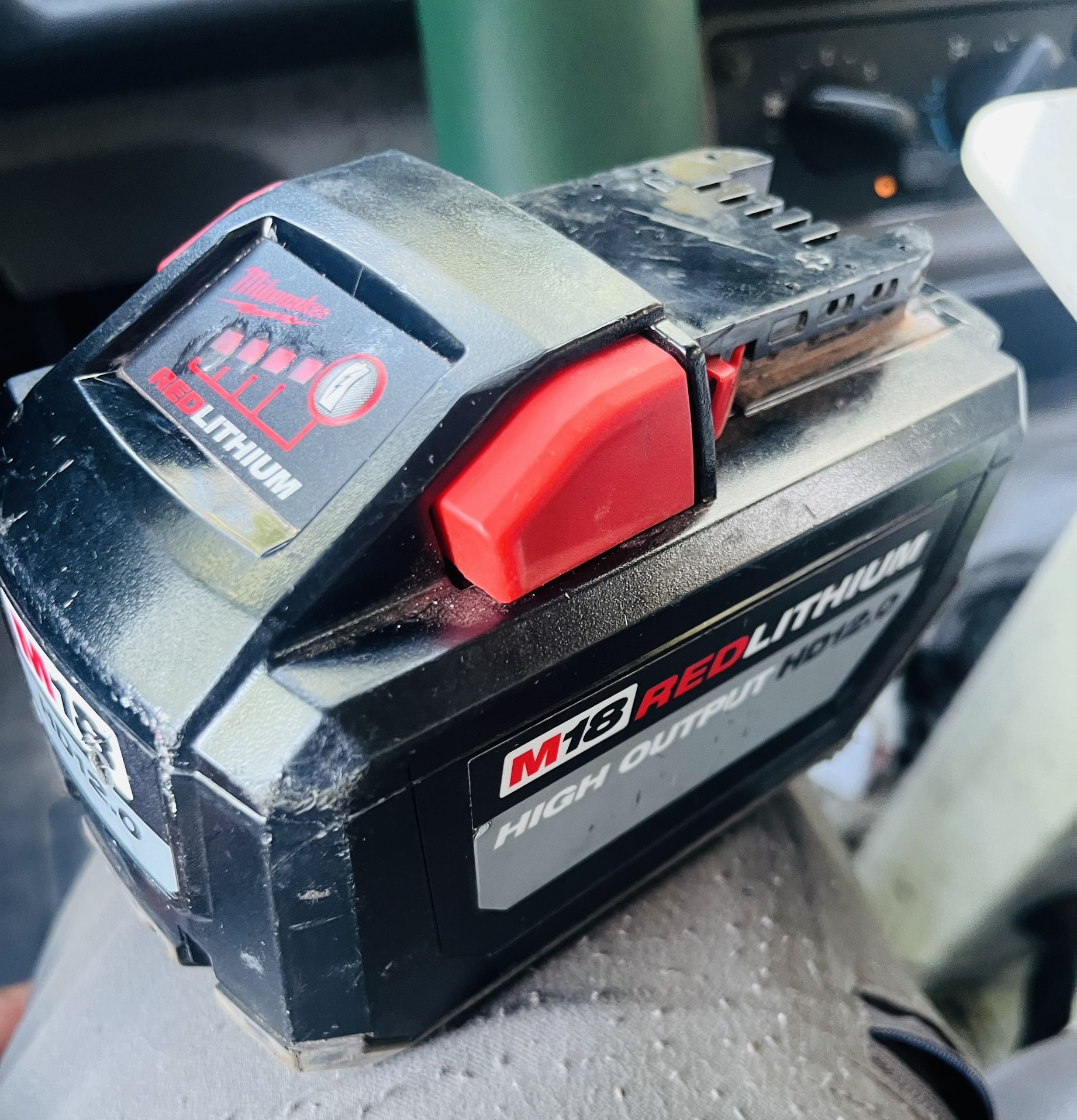 Milwaukee M18 HD 12.0 Battery
