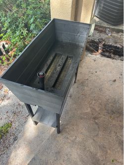 Raised Garden Bed Potting Bench