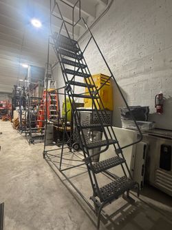 12 Step Rolling Stair Ladder