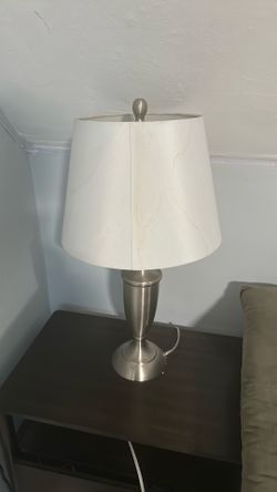 Table lamp