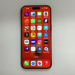iPhone 15 Pro Max 1TB - FACTORY UNLOCKED - Titanium