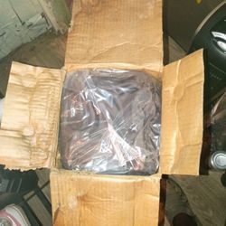 Brand New Babide'al Crib