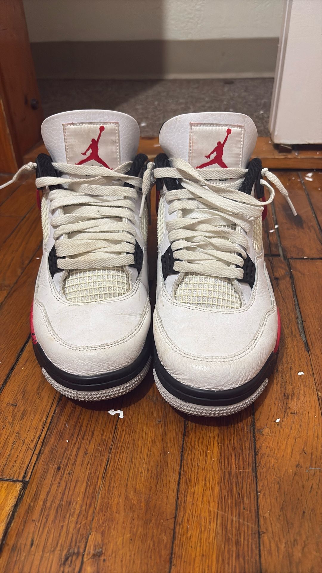 Jordan 4
