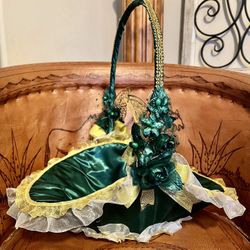 Party Favor Basket