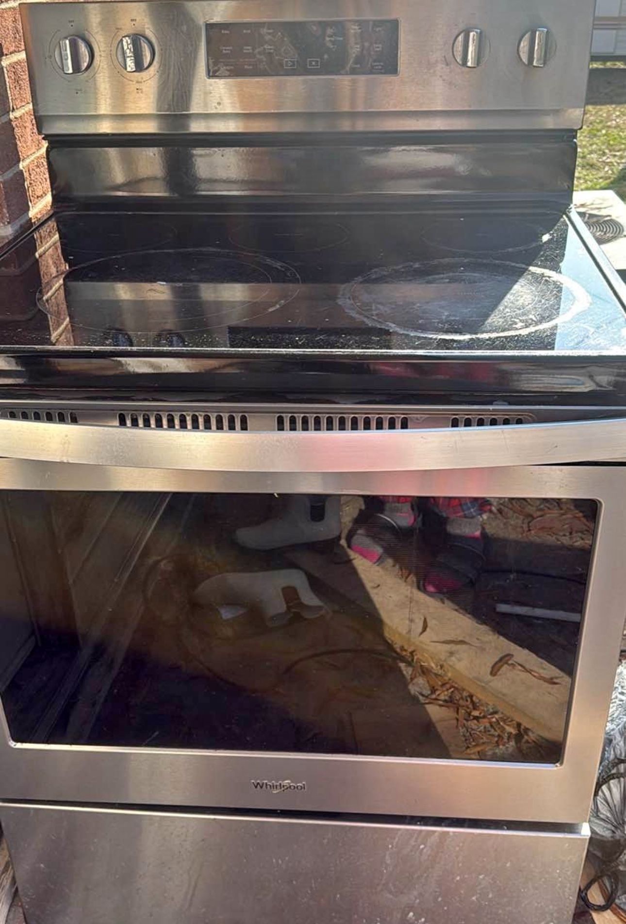 Whirlpool Stove (Black & Stainless Steel)  $350