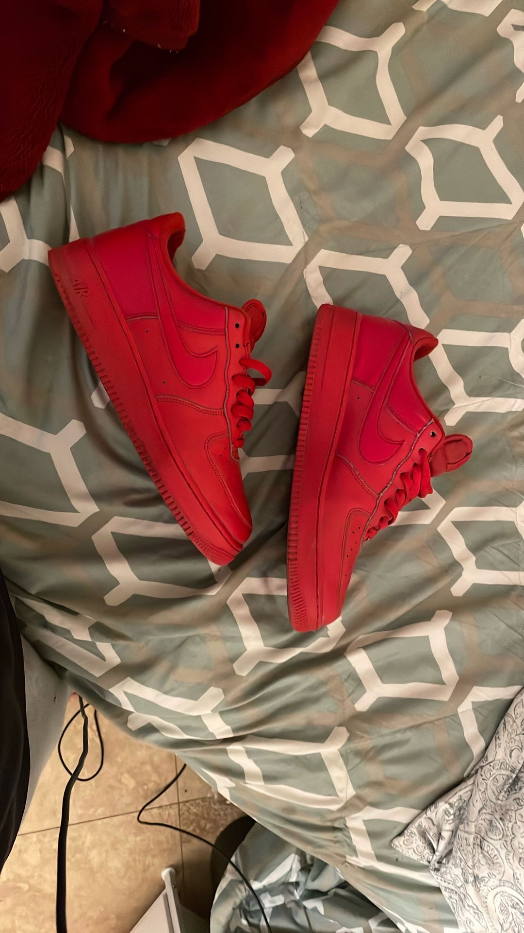red air force 1 size 9