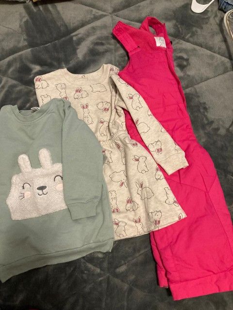 Winter Chlothes For Girl Size 3 Used, Good Condition.