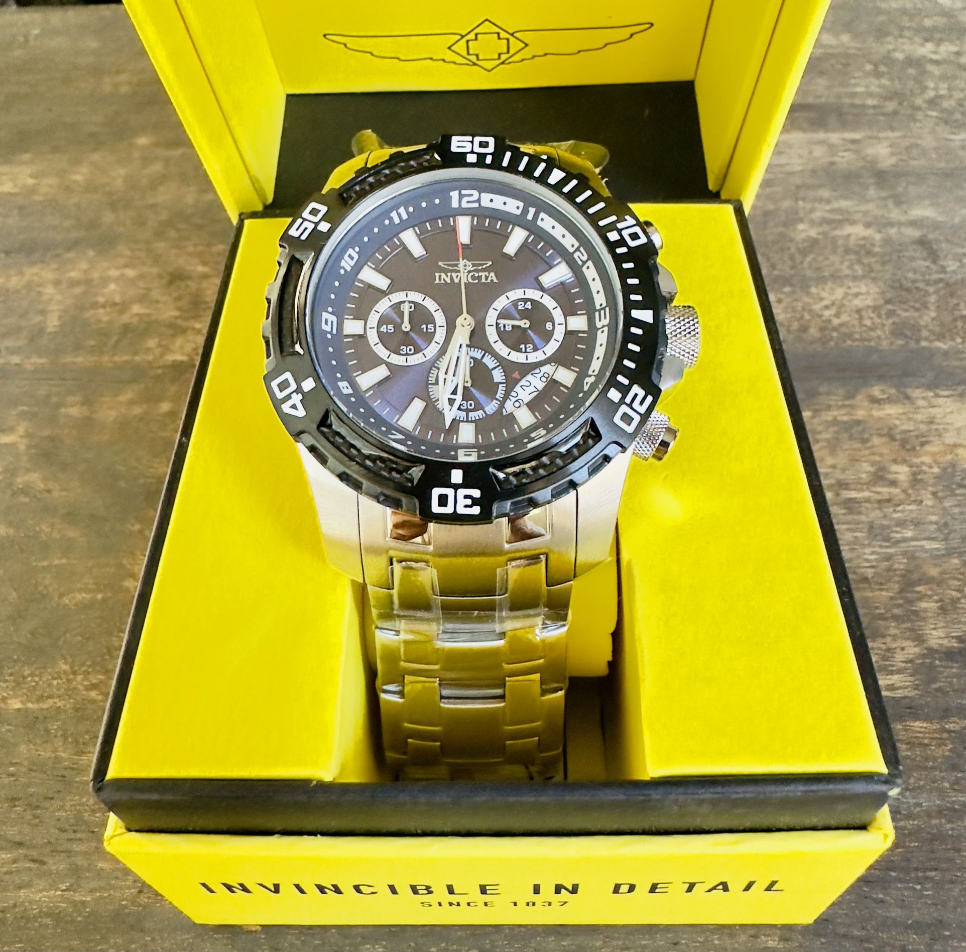 Decimal Ring tilbage sigte Invicta Watches Men Brand New 100% AUTHENTIC for Sale in Richmond, TX -  OfferUp