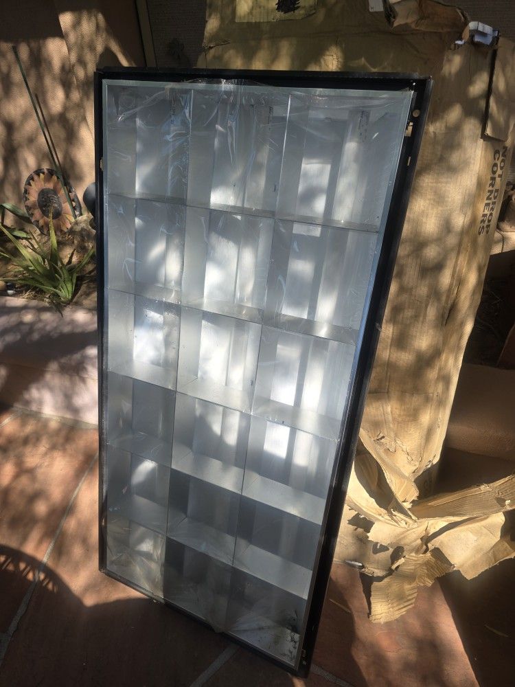 4 Ft X 2 Ft Flouresent Garage Light