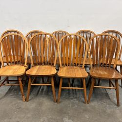 🪑 Set of 9 Classic Solid Wood Windsor Dining Chairs 🪑