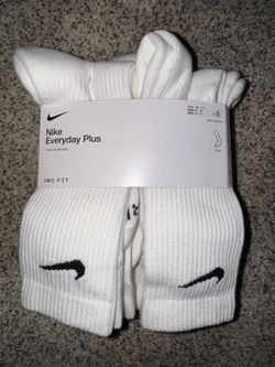 NEW Nike Socks