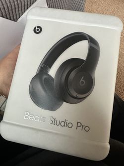 Beats Studio Pro