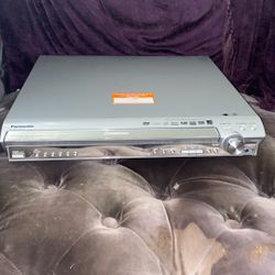 Panasonic SC-HT740 DVD Home Theater Sound System with Speakers