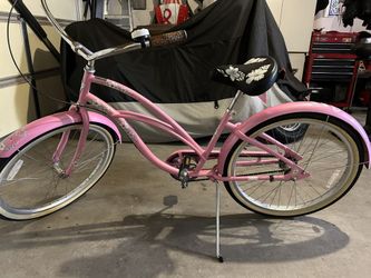 Electra Hawaii Cruiser Bicycle, Pink, 3 speed, 26”, Excellent Condition 