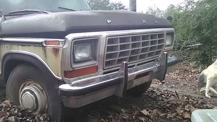 79 Ford 250 RANGER, 51,000 miles, automatic transmission, all glass is good