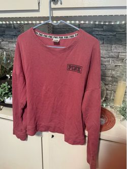 Women’s assorted tops