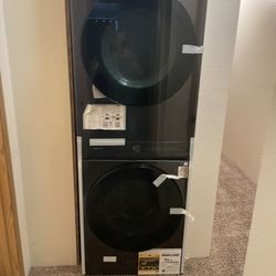 Samsung Washer/Dryer Stackable