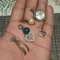 6  Pendants 925 Silver 