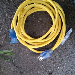 10 To 15 Foot Exstionson Cord