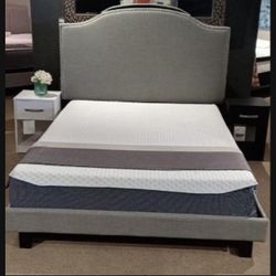 Adelloni Upholstered Queen Size Bed Frame 💥 Brand New 👍 I