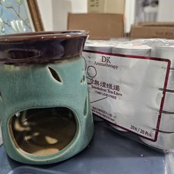 New, Scent warmer, tea lights and fragrance set. 
