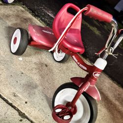 Toddler tricycle 