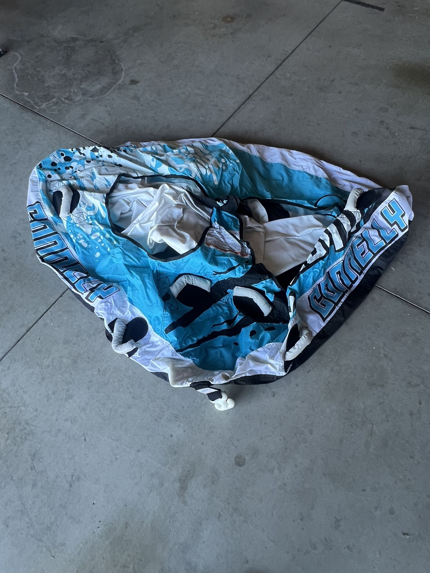 Connelly single Towable Tube