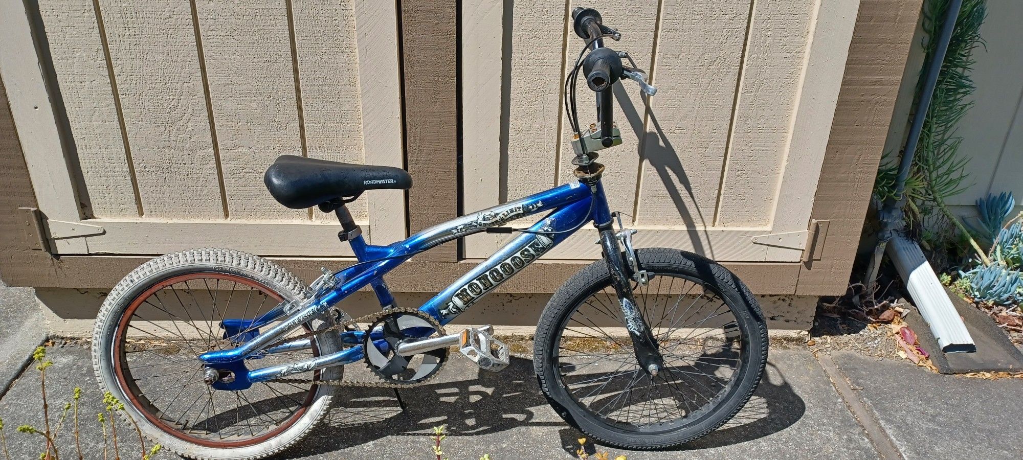 Mongoose BMX Bike 20 Inch