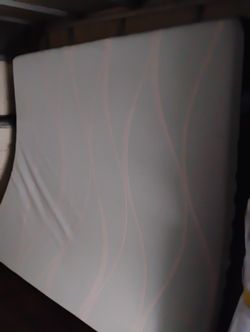 Tempurpedic King  200$